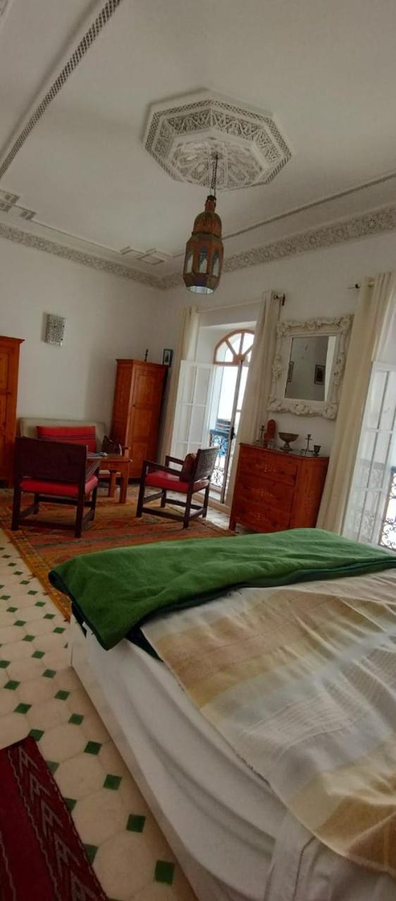 Riad L'Ostale Есувейра Екстериор снимка